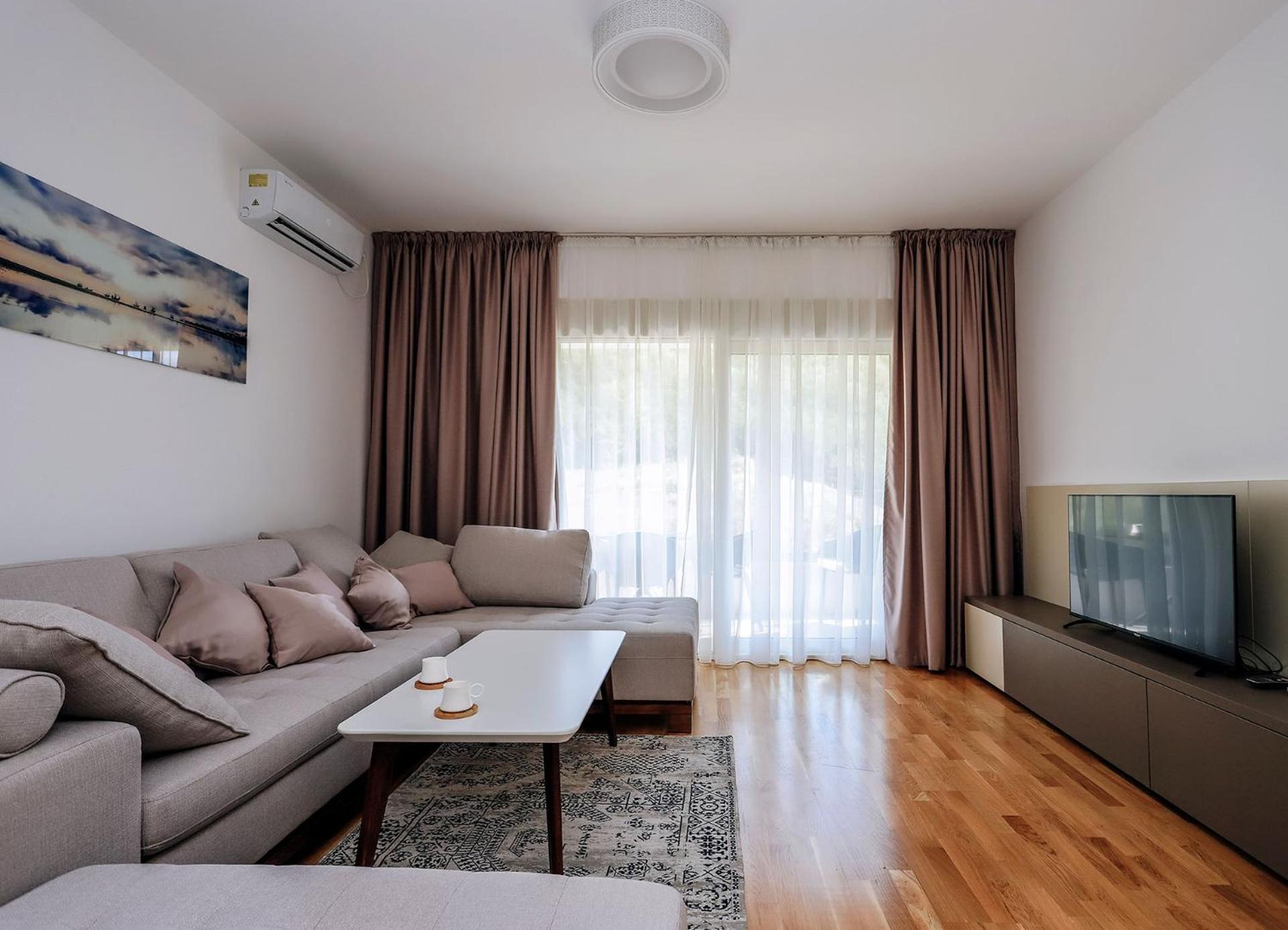 Status-M Apartments Bečići Ngoại thất bức ảnh