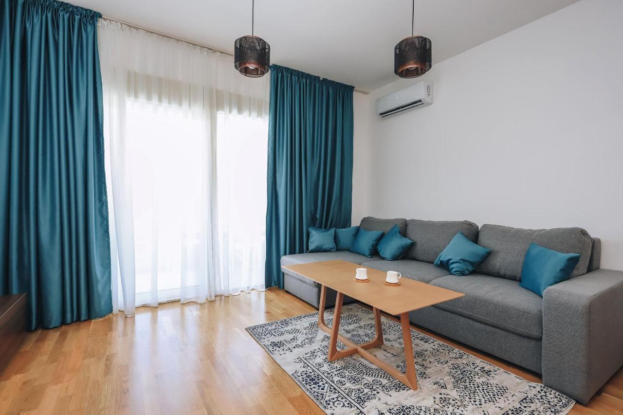 Status-M Apartments Bečići Ngoại thất bức ảnh
