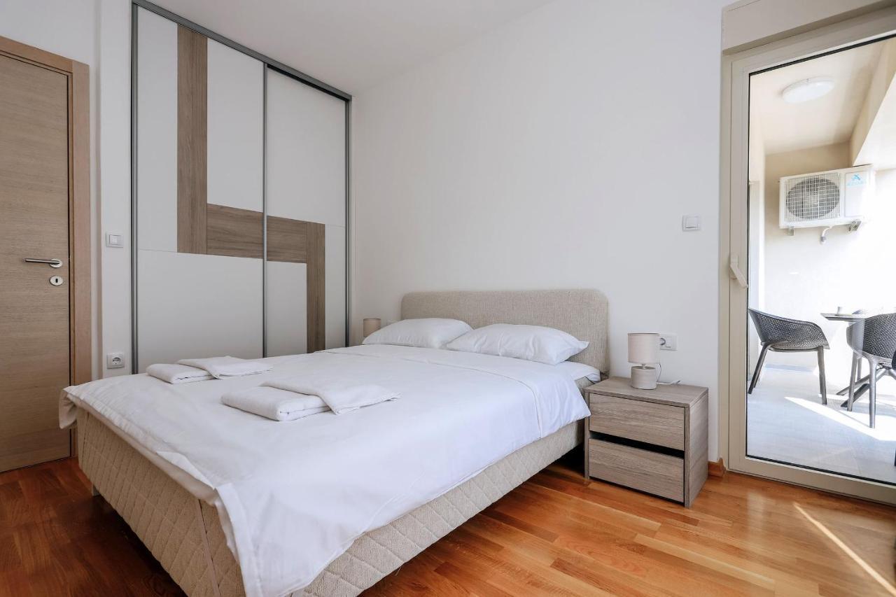 Status-M Apartments Bečići Ngoại thất bức ảnh