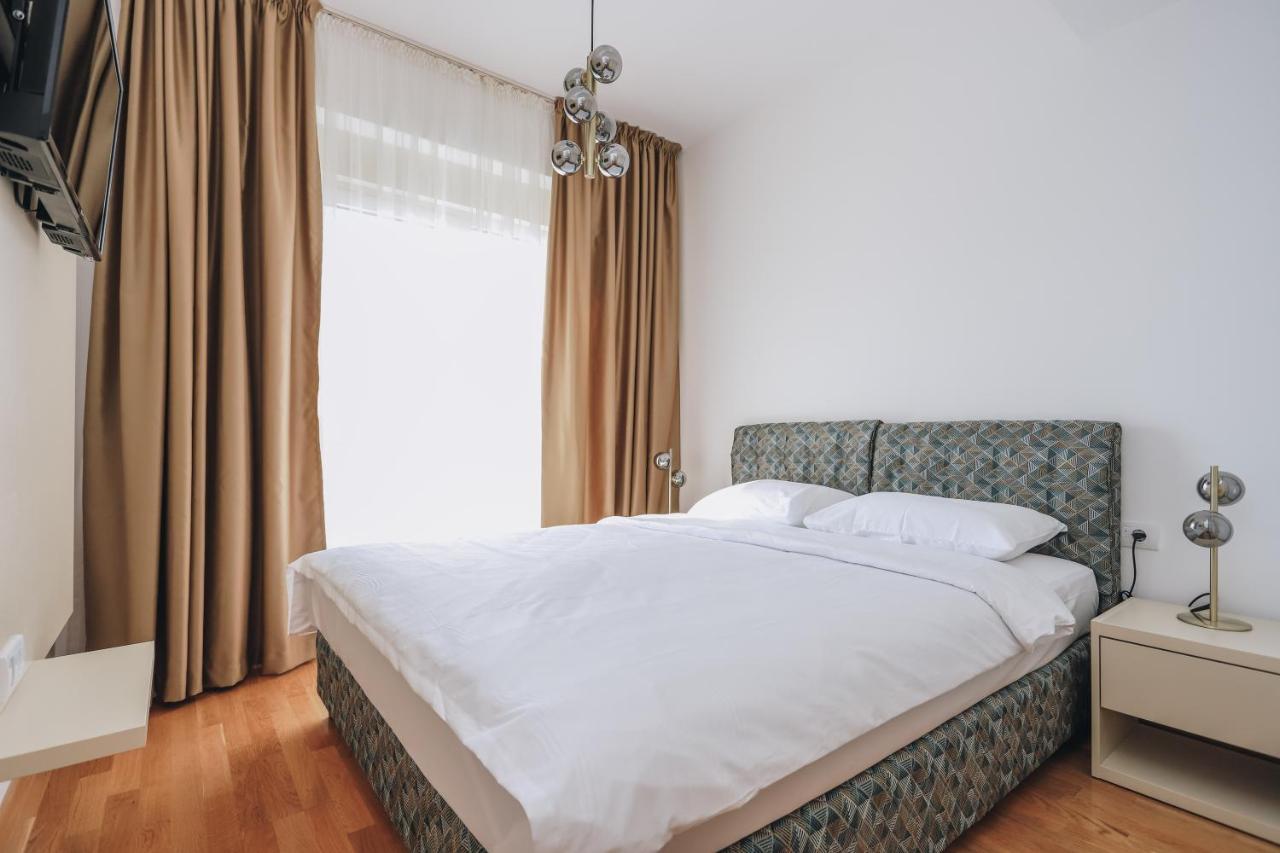 Status-M Apartments Bečići Ngoại thất bức ảnh