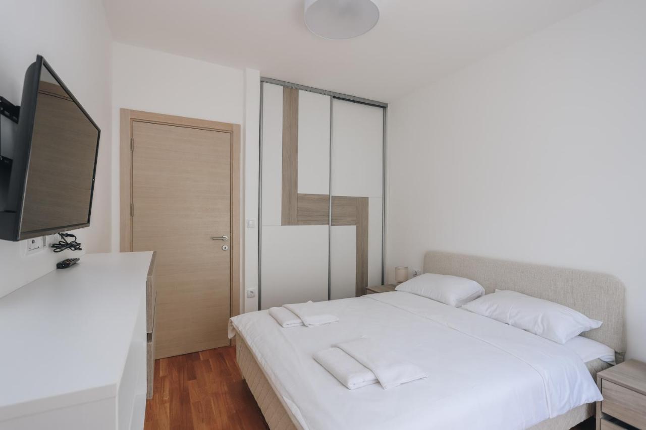 Status-M Apartments Bečići Ngoại thất bức ảnh