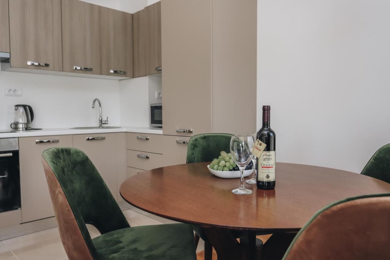 Status-M Apartments Bečići Ngoại thất bức ảnh