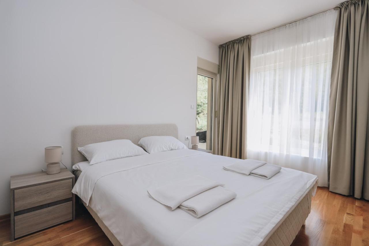 Status-M Apartments Bečići Ngoại thất bức ảnh